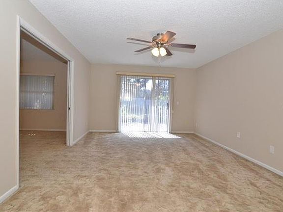2nd image of 1436 Saxon Blvd