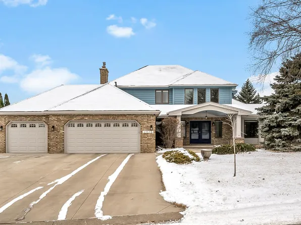 2975 Frank St, Saint Paul, MN 55109