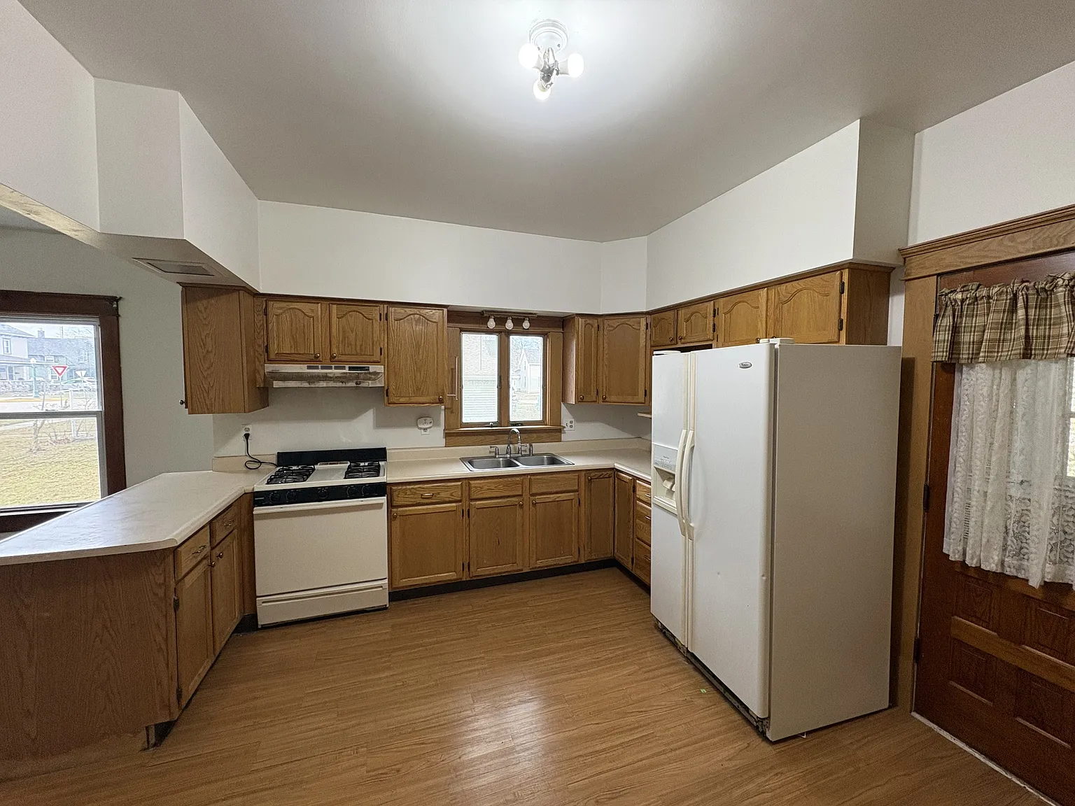211 South Morton Street - 1 — Photo 3