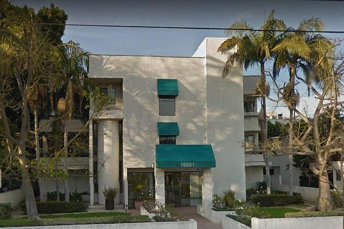 1st image of 10861 Moorpark St Unit 107