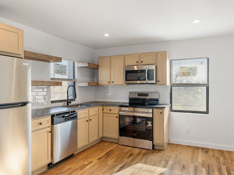 1st image of 3107 N Walker Ave #C