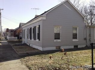 412 W Main St, Mascoutah, IL