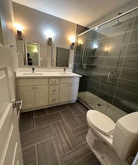 1416 E Del Rio Dr — Photo 30
