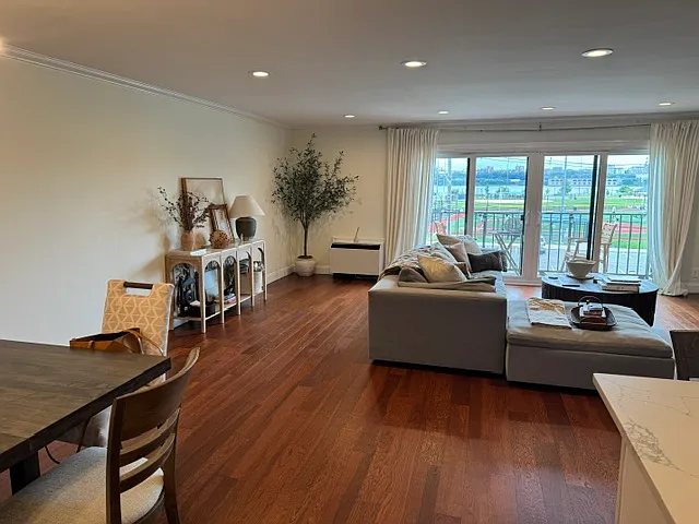 1150 River Rd #2D — Photo 3