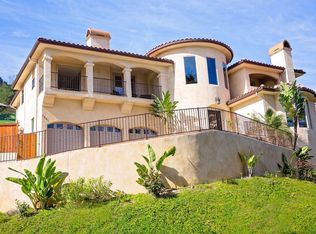 3931 Saint Johnswood Dr, Woodland Hills, CA 91364