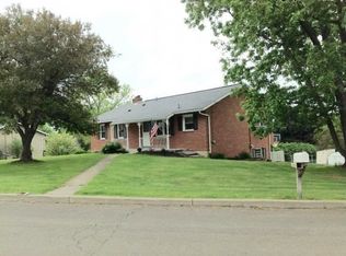 28 Cooper Dr, Apalachin, NY 13732