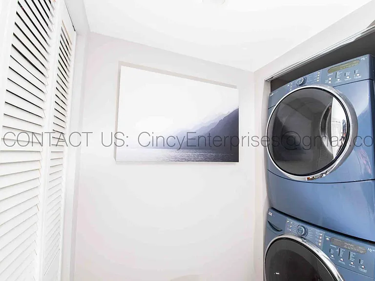 2126A Gilbert Ave — Photo 6