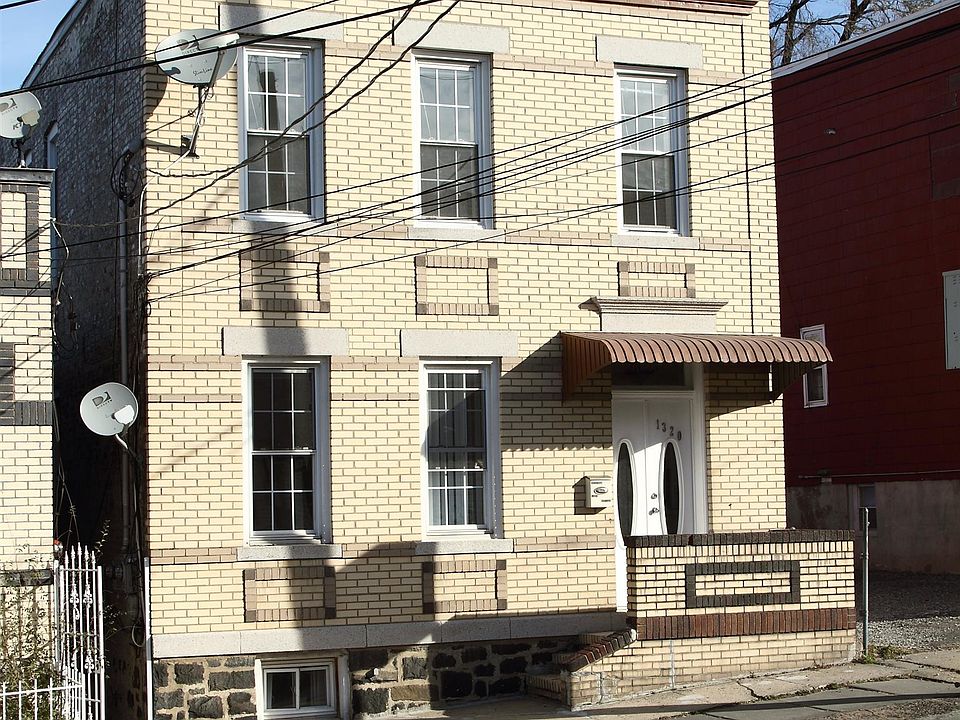 1st image of 1320 44th St