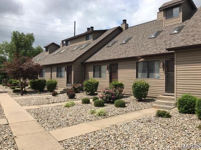 405 Ponderosa Ave APT 4, O'Fallon, IL, 62269