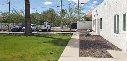 646 N 10th Ave — Photo 4