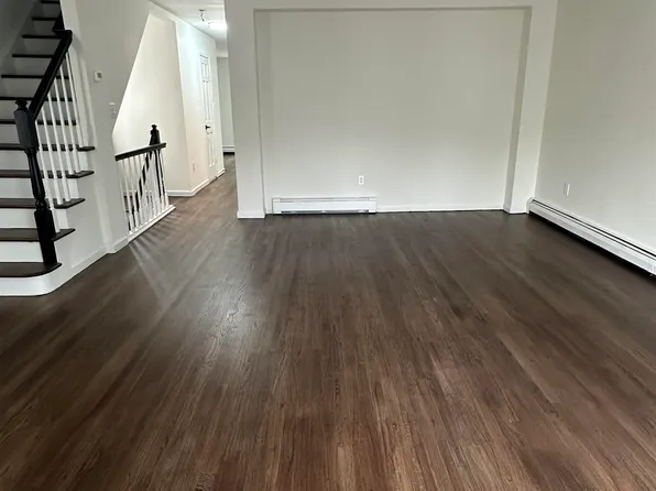 25 East 34th Street image 3 of 13