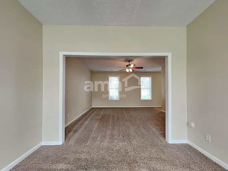 3691 Wood Cove Dr — Photo 6