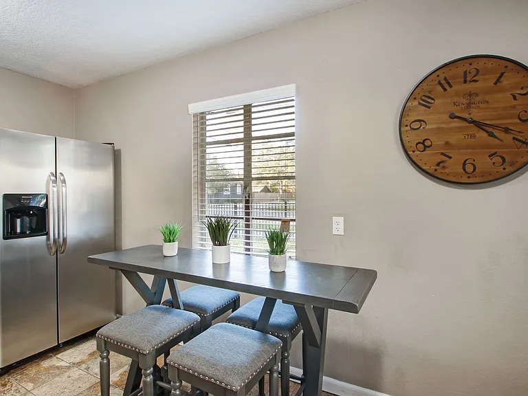 2674 Myra St #A — Photo 15