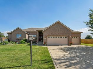 6919 Fox Tail Ave, Portage, IN 46368