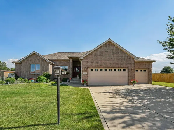 6919 Fox Tail Ave, Portage, IN 46368