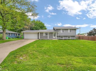 1412 Durham Dr, Crawfordsville, IN 47933