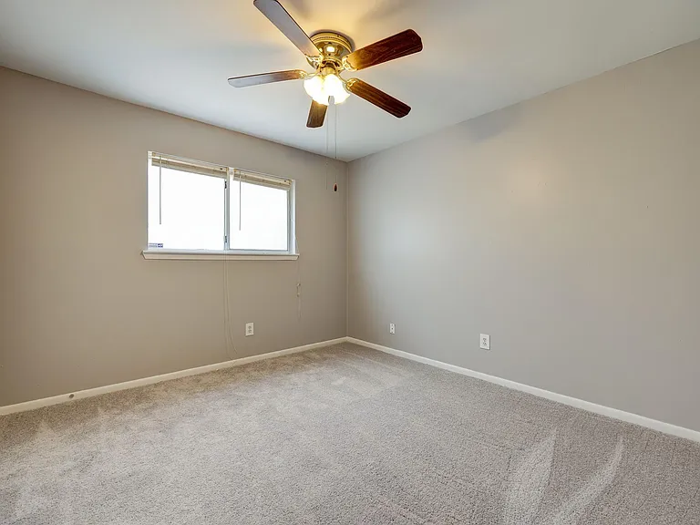 9006 Stone Brook Ln — Photo 9