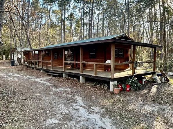 405 Gun Lake Cir, Tifton, GA 31794