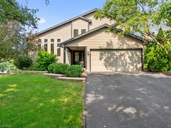 541 Boardman Cir, Bolingbrook, IL 60440