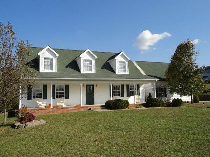1st image of 30 Wallace Dr