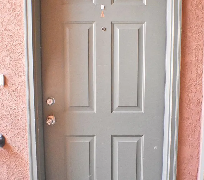 1115 Belford Ave — Photo 20