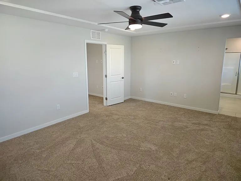 6614 Palmer Crest St — Photo 31
