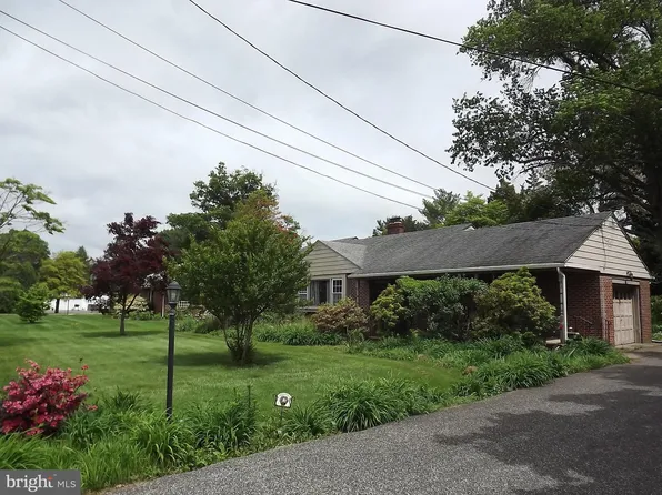 356 Kings Hwy, Mannington, NJ 08079