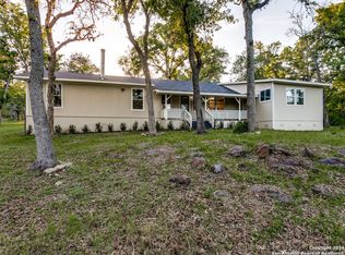 2390 Vivroux Ranch Rd, Seguin, TX 78155