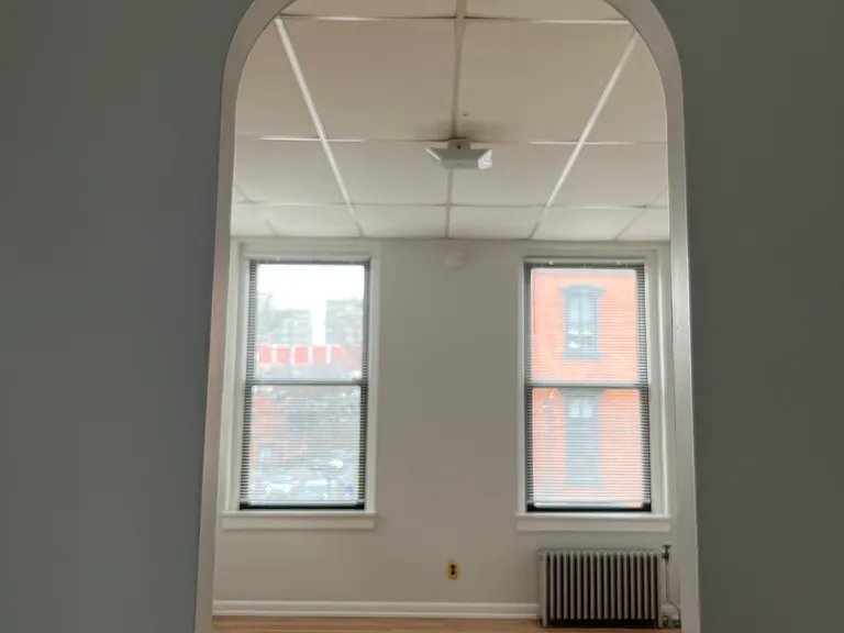 136 Coles St #1 — Photo 12