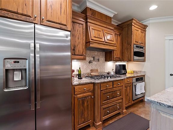 5th image of 3471 Riverview Oaks Ct