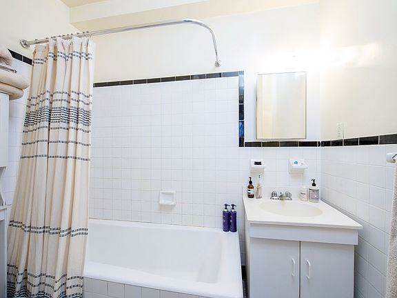 5th image of 1 University Pl APT 12G
