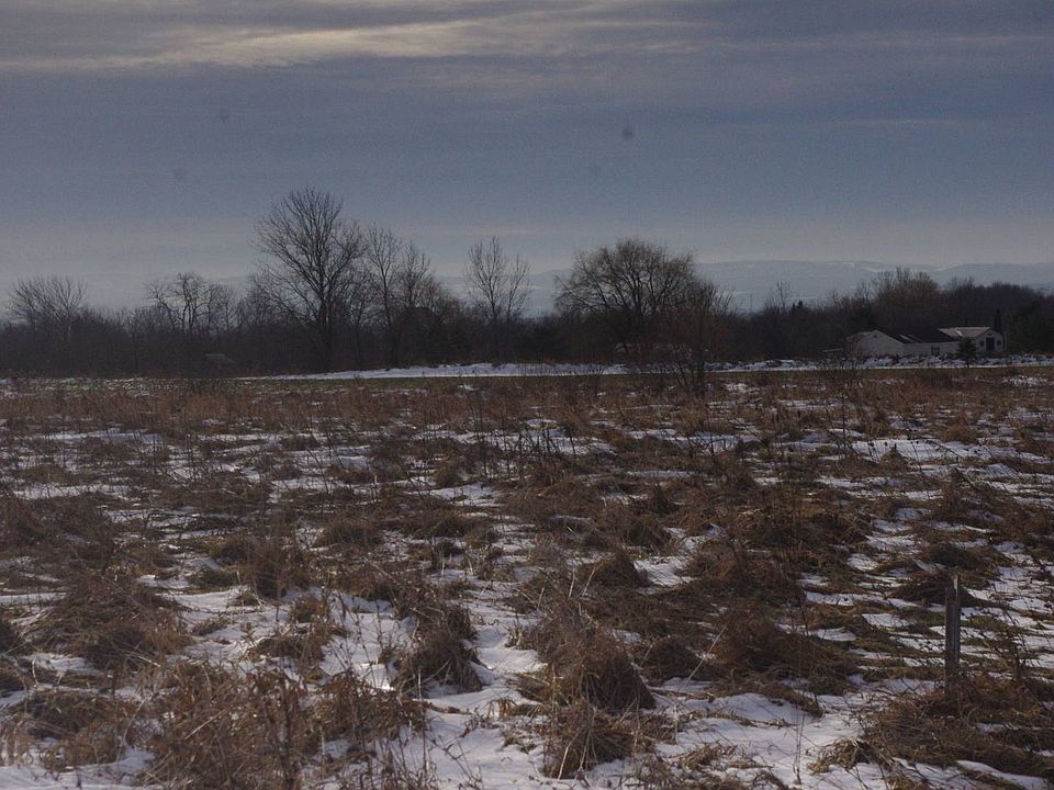 2nd image of Matis Rd