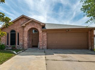 1216 Tampico St, Arlington, TX 76010