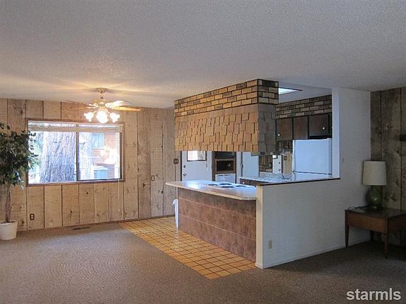 3rd image of 3581 Mackedie Way