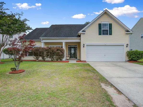 131 Saw Palm Dr, Ladson, SC 29456