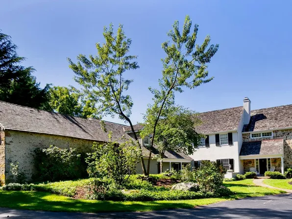 1161 Bodine Rd, Chester Springs, PA 19425