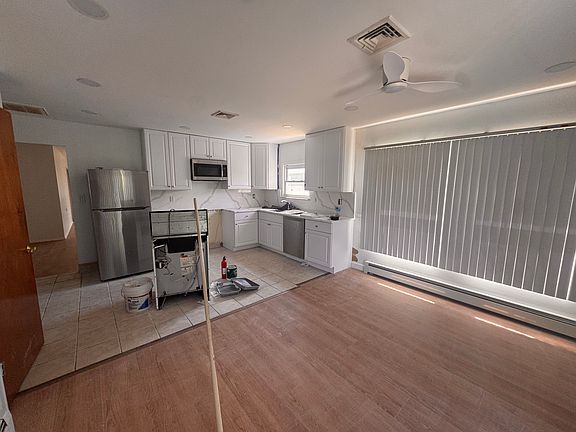 5th image of 63 Liberta Dr