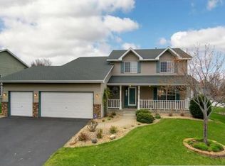 6118 Dufferin Dr, Savage, MN 55378