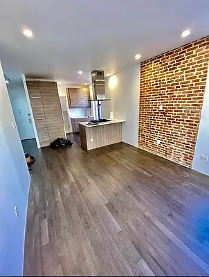 Rented by Douglas Elliman | media 17