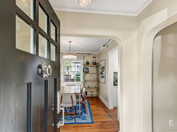 4th image of 535 37th St