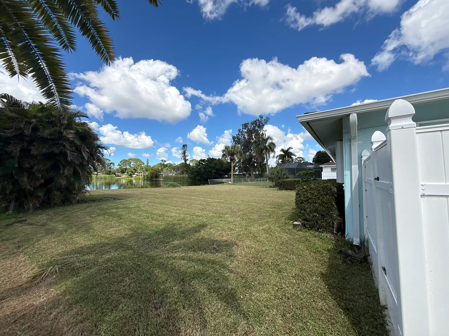 3 bed, 1484 sqft, $2,890 — Photo 4