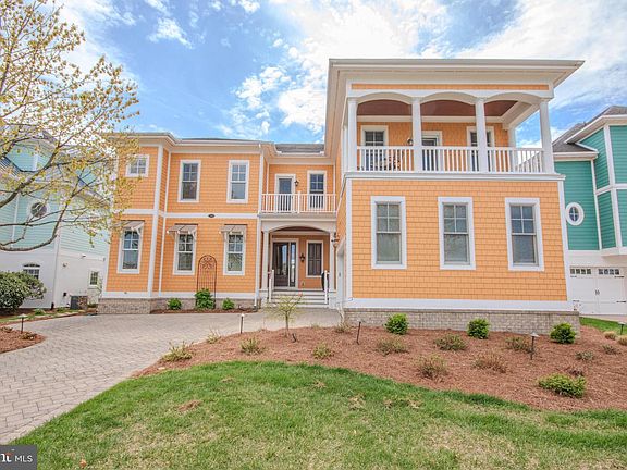 4th image of 33446 Marina Bay Cir