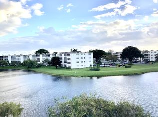 4005 Guildford Dr #A, Boca Raton, FL 33434