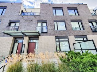 4020 Parkside Village Dr #2, Mississauga, ON L5B 0K2