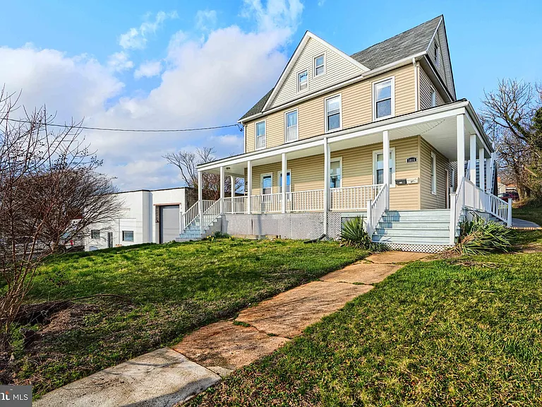 3014 Hamilton Ave #1 — Photo 3