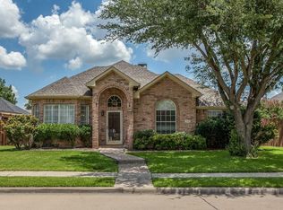 1145 Valley Oaks Dr, Lewisville, TX 75067