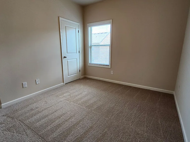 2669 Village Park Bnd — Photo 16