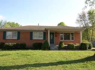 7112 Sunny Vale Way, Louisville, KY 40272