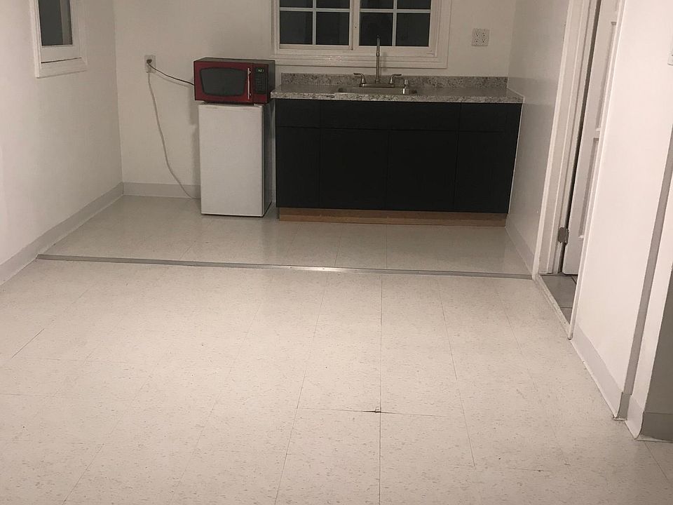 1st image of 10321 Wilsey Ave #1/2