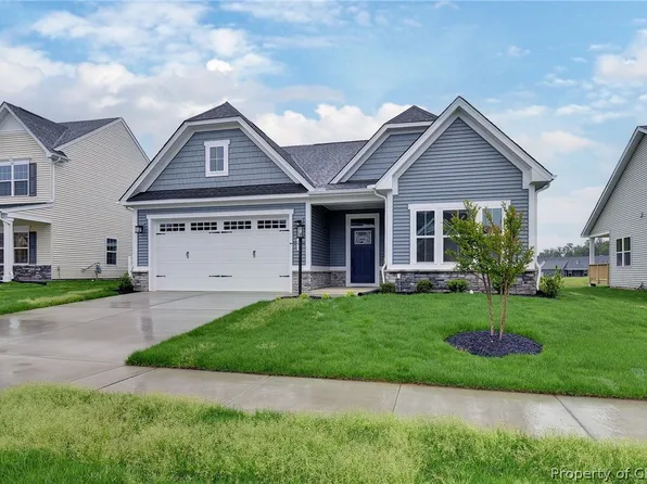 7645 Autumn Leaves Ln, New Kent, VA 23124